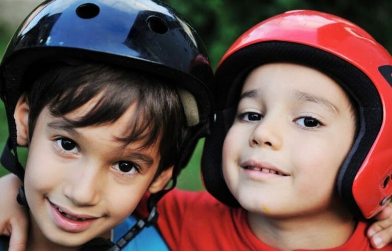 safety tips for kids while riding e-scooter
