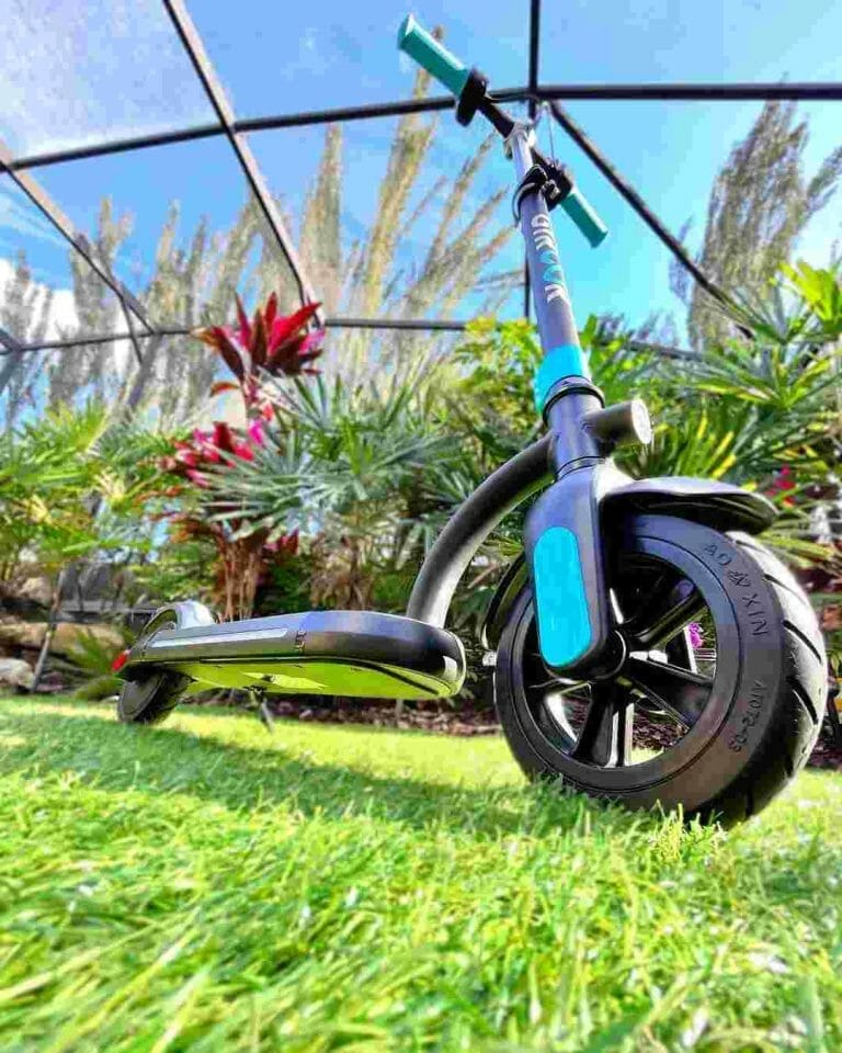 h40 Gyroor H40 Electric Scooter Review- 2022